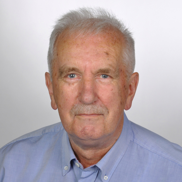 Dr. Peter Maier